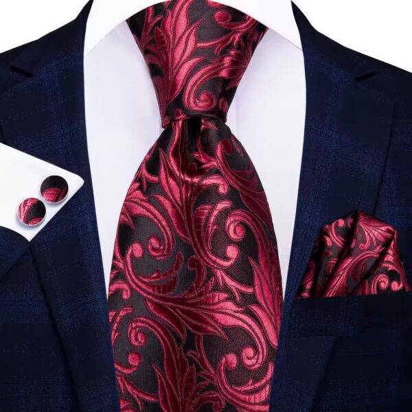 Corbata Con Pañuelo y Gemelos Bordo