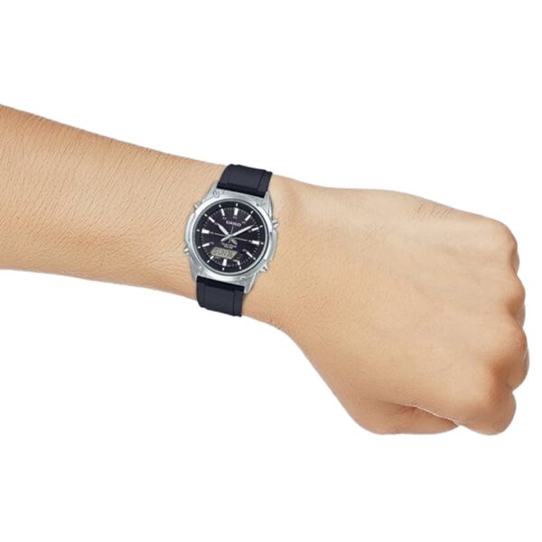 Reloj Casio Caballero Con Fondo Negro - Imagen 3