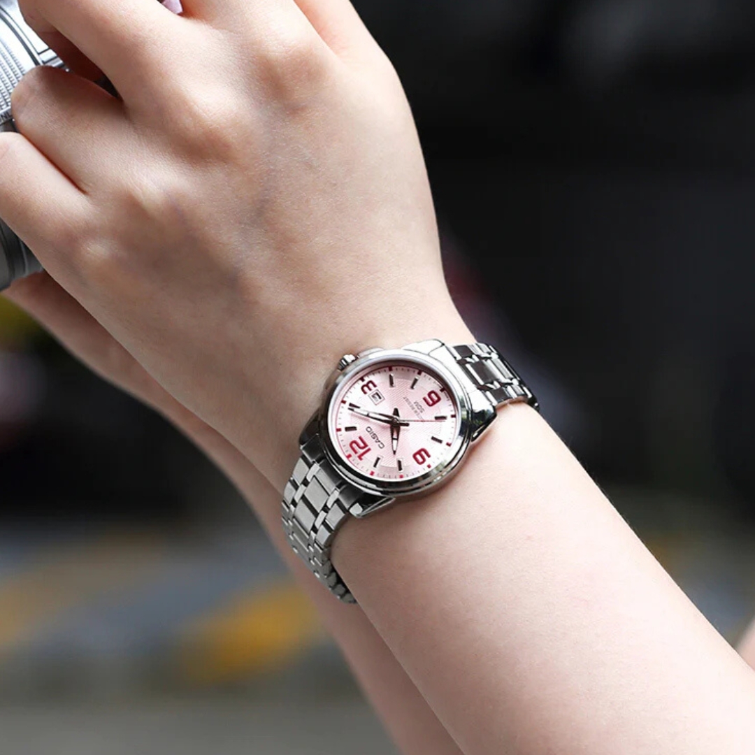 Reloj Casio Dama Fondo Rosa LTP-1314D-5AVDF 33mm - Imagen 3