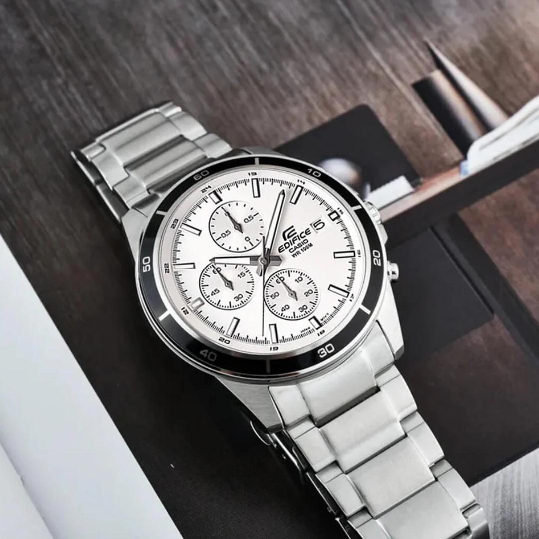 Reloj Casio Caballero Edifice Fondo Blanco 44mm - Imagen 4